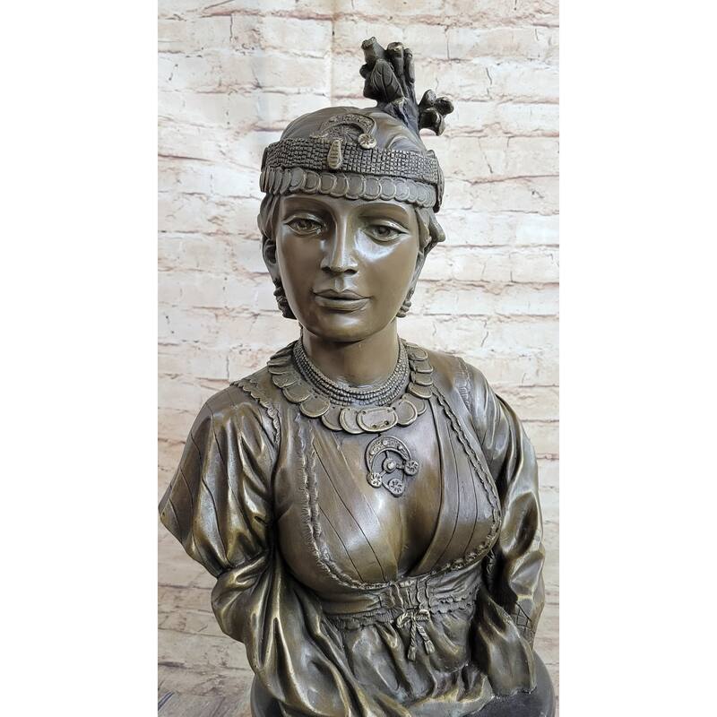 Native American Girl Bronze Bust Sculpture Statue Pocahontas Sacajawea By Villanis 19 Inches X 11 Inches
