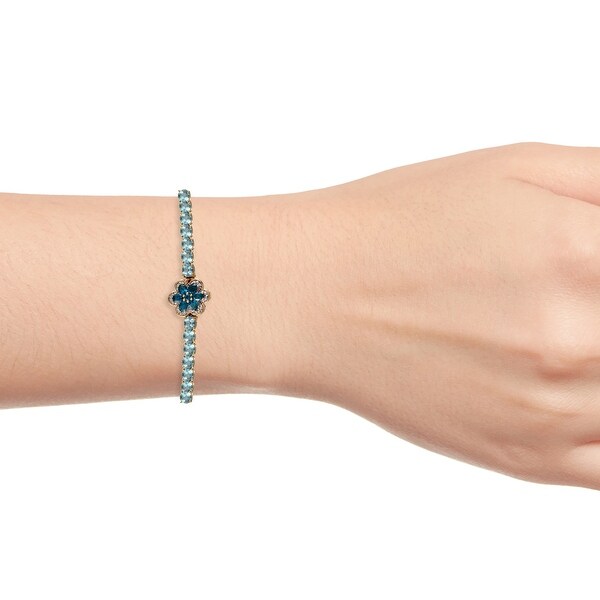 8 inch bracelet on wrist
