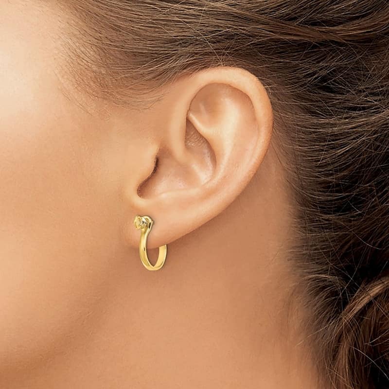 Curata 14k Yellow Gold 17.45mm Shackle Link Screw Earrings
