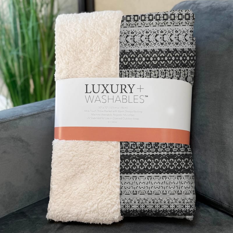 Premium Machine Washable Boho Stripes Sherpa Throw Blanket