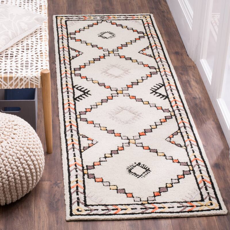 SAFAVIEH Handmade Bellagio Sarolta Trellis Wool Rug - 2'3" x 7' Runner - Ivory/Multi