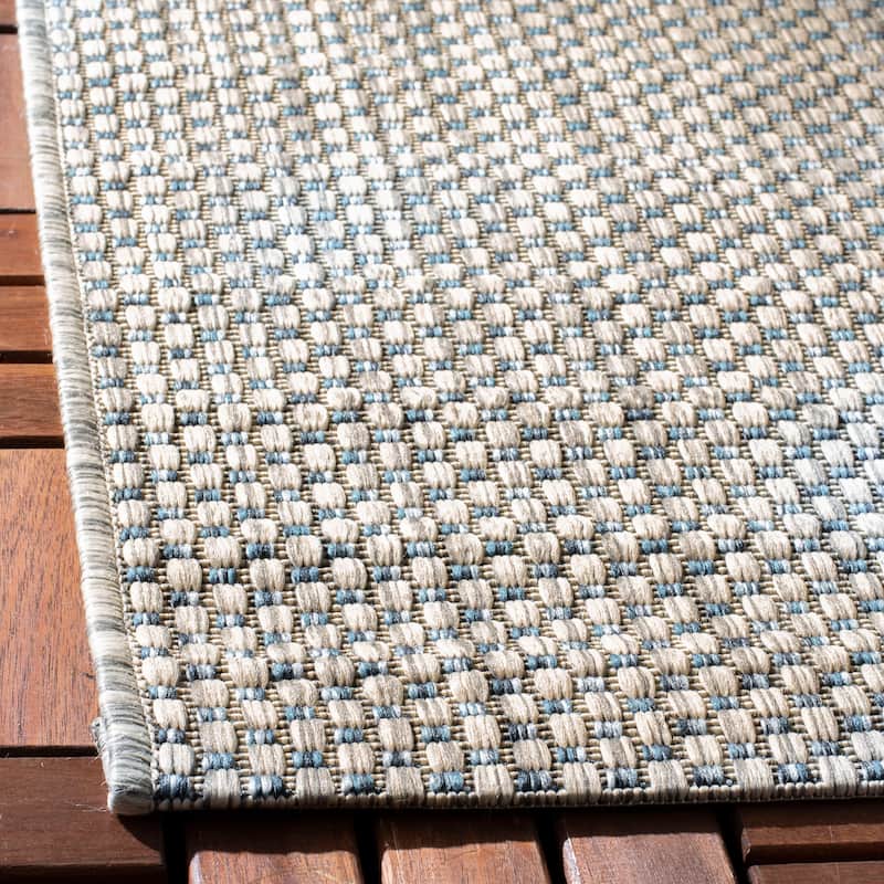 SAFAVIEH Courtyard Jonell Indoor/ Outdoor Patio Backyard Rug