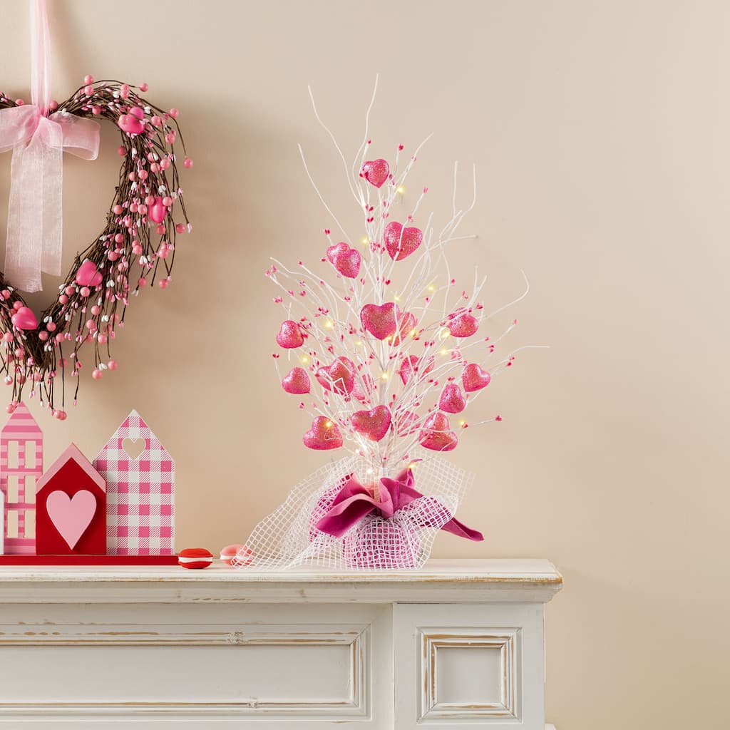 Glitzhome LED Lighted Valentine's Pink Berry Heart Table Tree