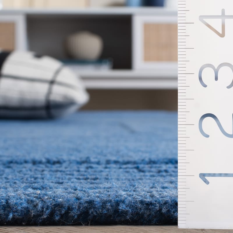 SAFAVIEH Handmade Harvest Valbona Modern Contemporary Wool Rug