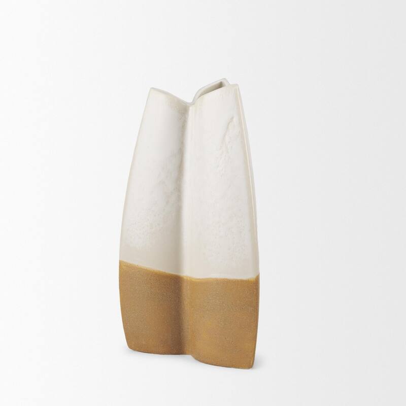 Vania Off White Textured Vase