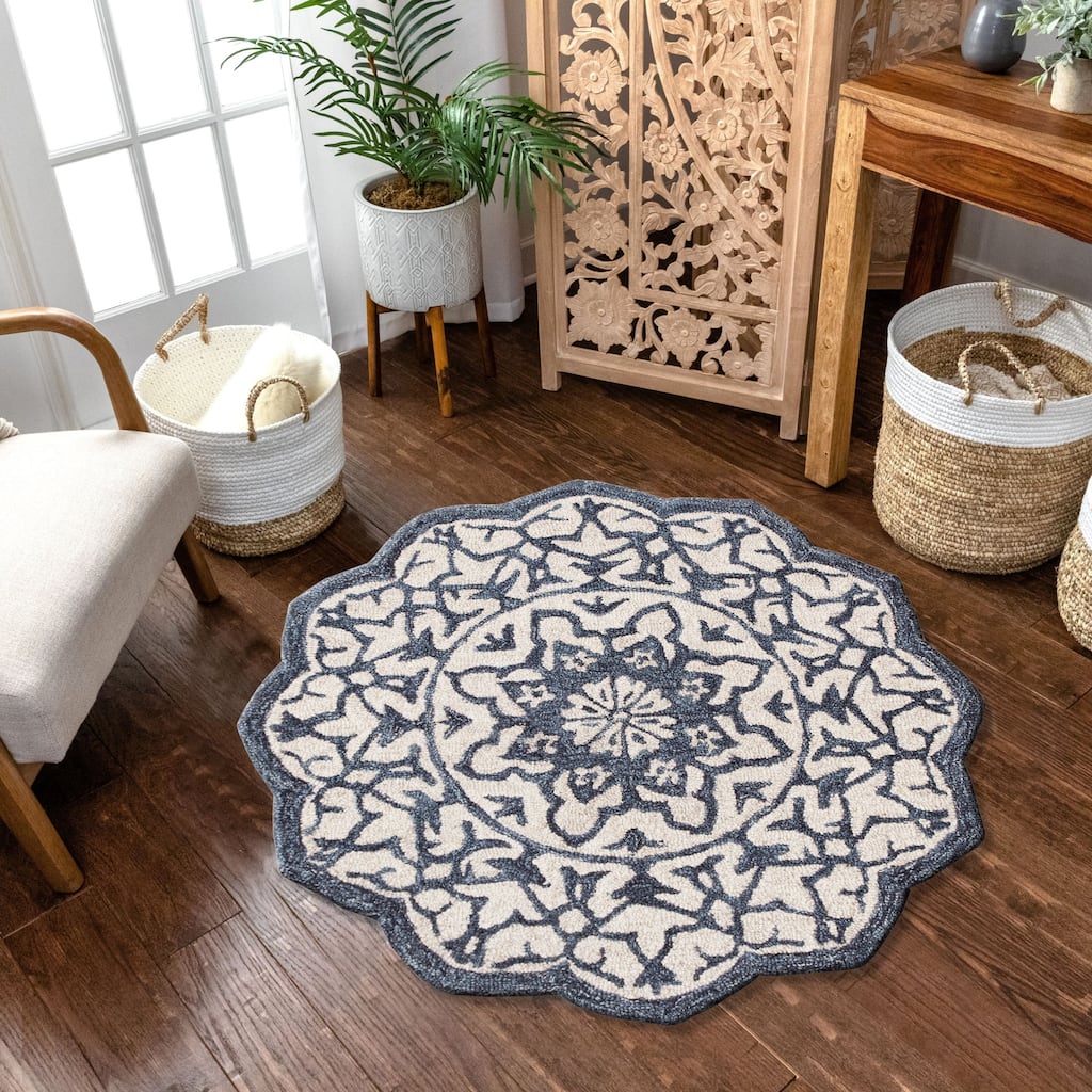 Sevita Modern Mosaic Medallion Rug