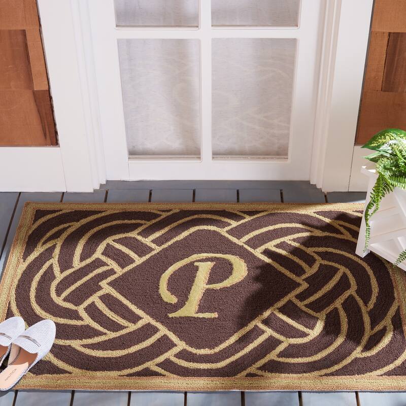 SAFAVIEH Hand-hooked Monogram Radica M Chocolate Rug - 2' 6" x 4' - Chocolate - P