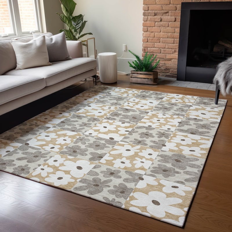 Machine Washable Indoor/ Outdoor Floral Krissy Chantille Rug