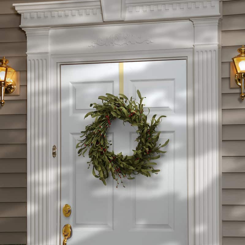National Tree Company Artificial Autumn Wreath, Decorated with Assorted Grass, Berry Clusters, Autumn Collection, 22 inches