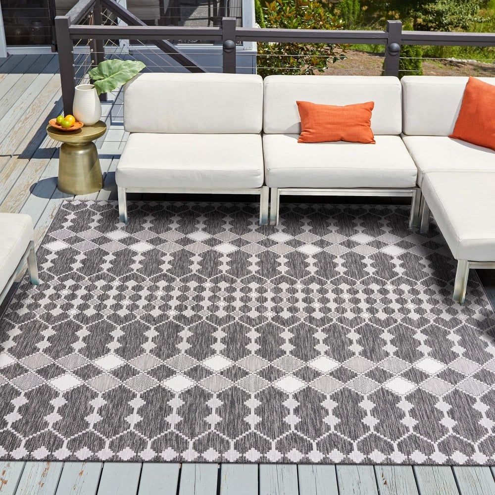 Outdoor Khence Collection Area Rug