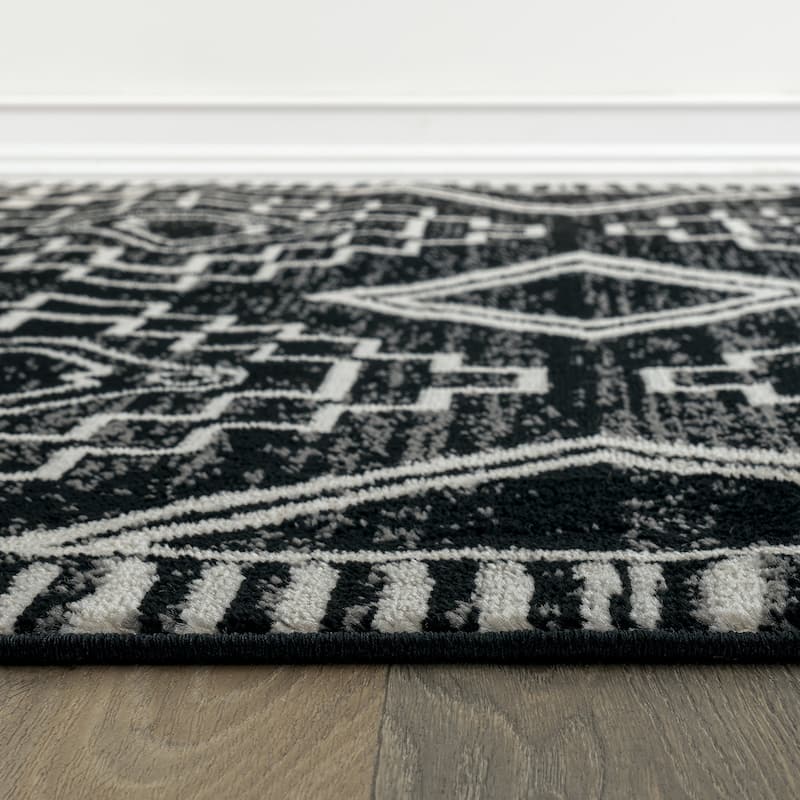 Transitional Bohemian Area Rug, Pet Friendly for Bedroom & Living Room
