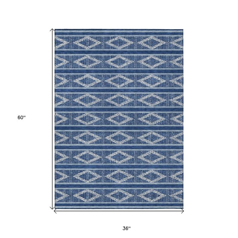 HomeRoots Geometric Transitional Rectangle Outdoor Rug