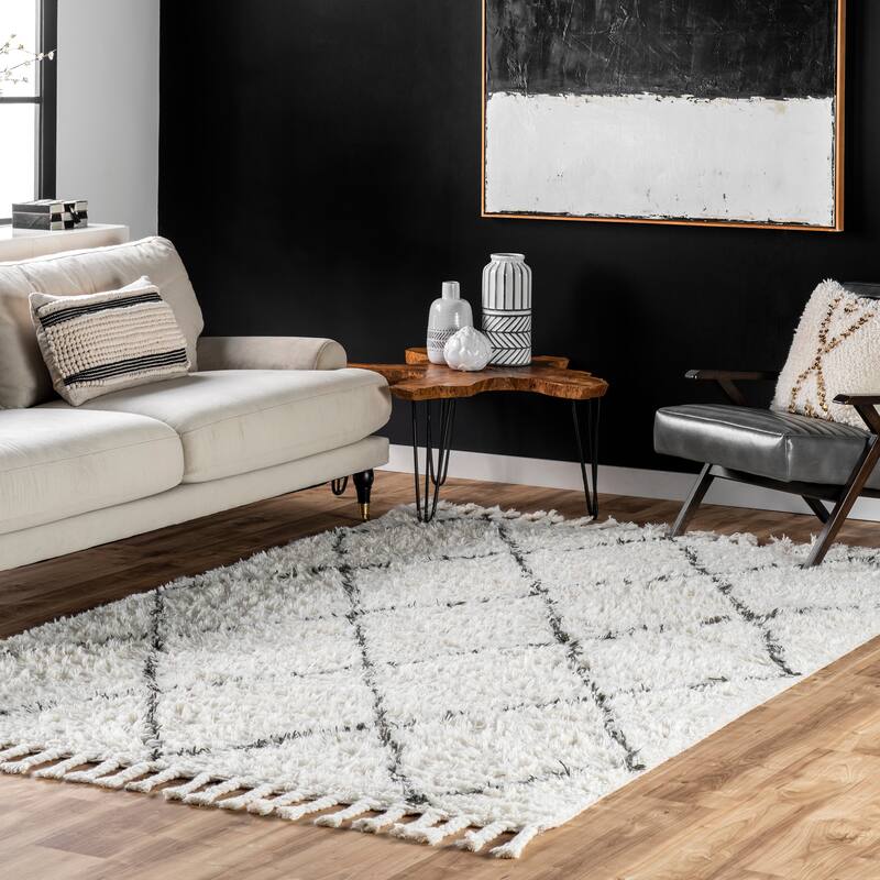 Nuloom Hand-knotted Moroccan Trellis Natural Shag Wool Rug - 3' x 5' - Natural