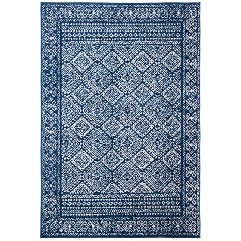 SAFAVIEH Tulum Yolonda Rustic Moroccan Boho Rug