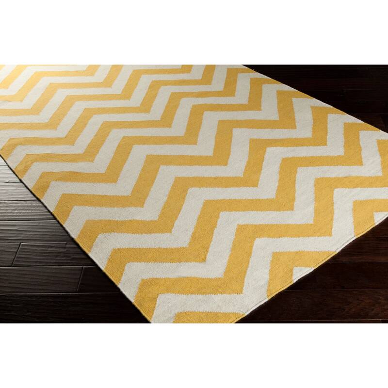 Mesquite Flatweave Chevron Area Rug