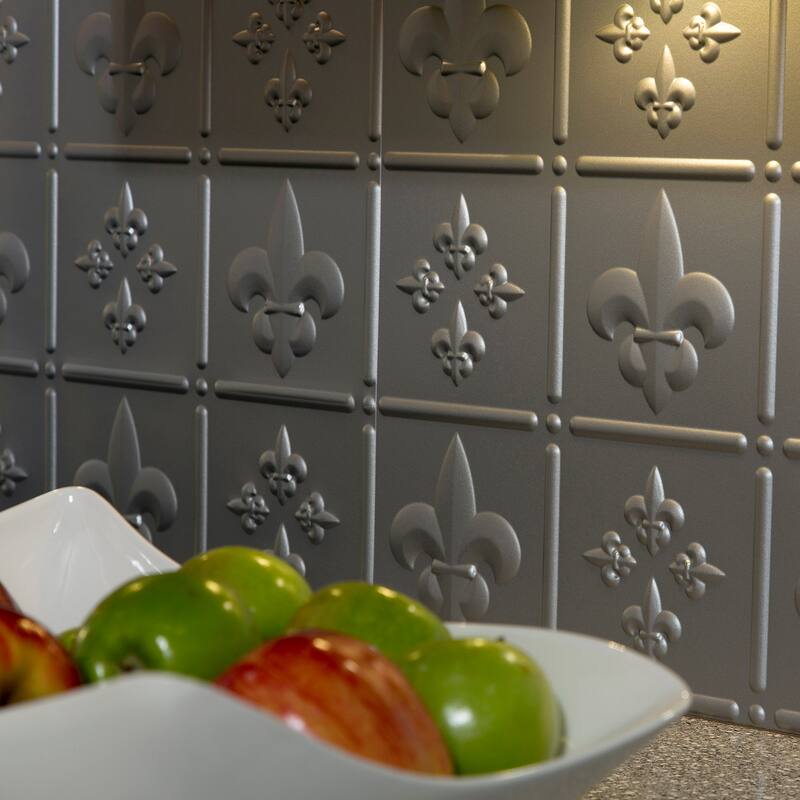 FASÄDE Fleur de Lis Decorative Vinyl Backsplash Panel