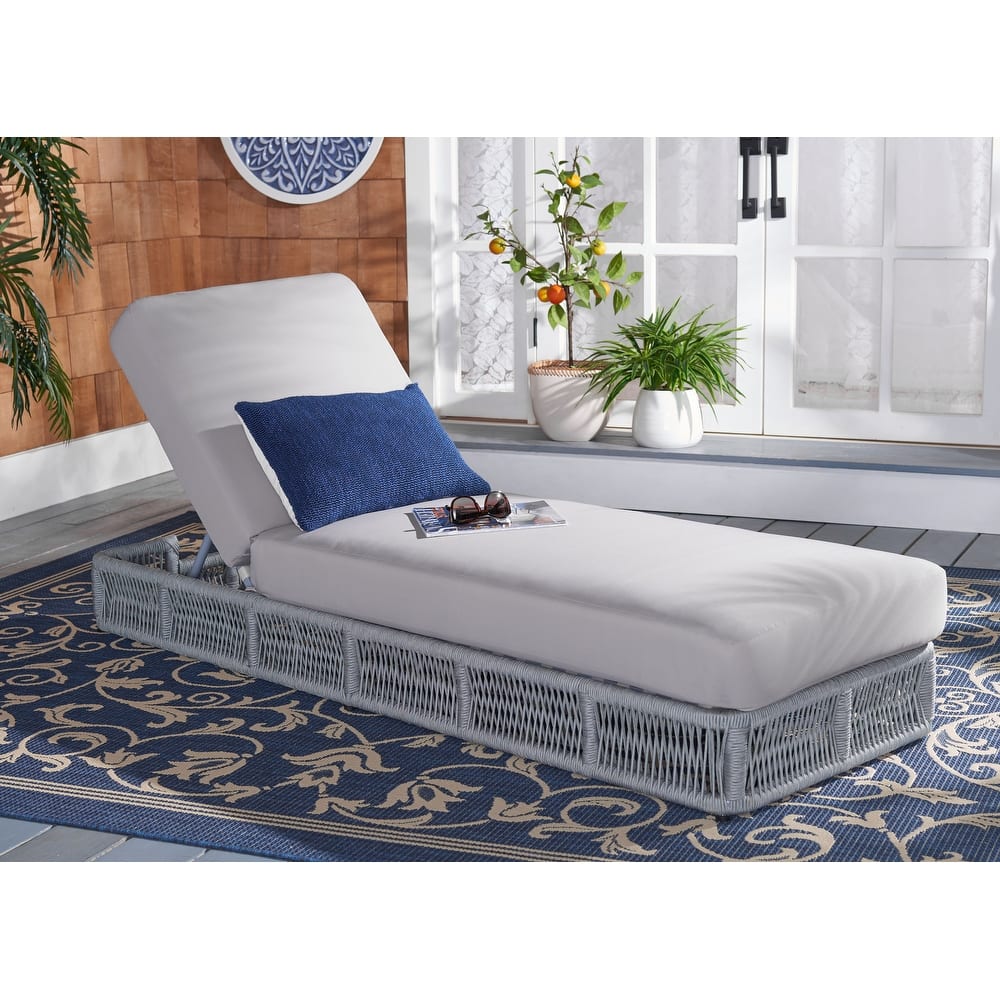 SAFAVIEH Outdoor Tinna Sun Lounger - 75"W x 25"D x 13"H
