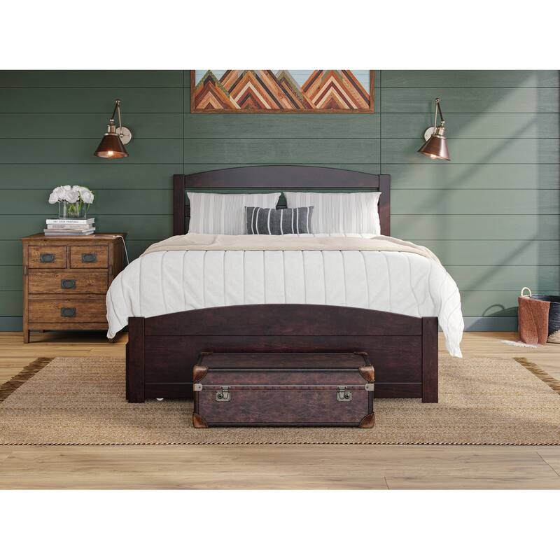 Warren Solid Wood Platform Bed with Footboard and Twin XL Trundle