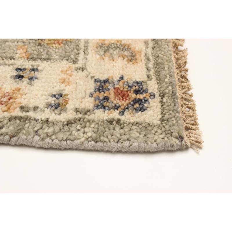 ECARPETGALLERY Hand-knotted Jules Serapi Grey Wool Rug - 2'6 x 8'1
