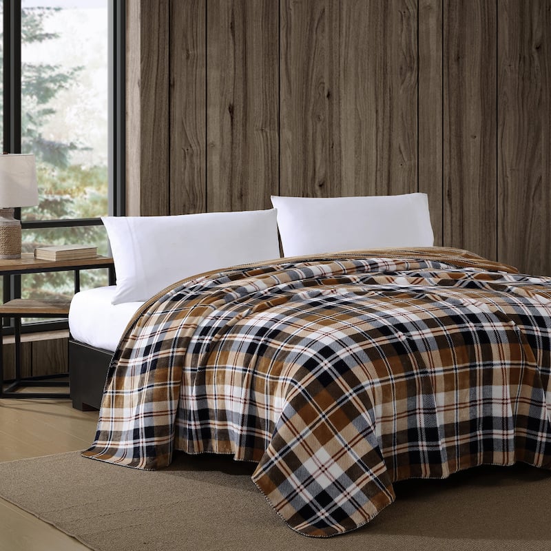 Eddie Bauer Trailhead Plaid Ultra Soft Plush Reversible Beige Blanket