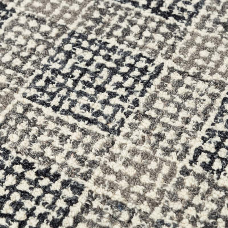 Alora Decor Wondrous Hand-tufted Wool Rug