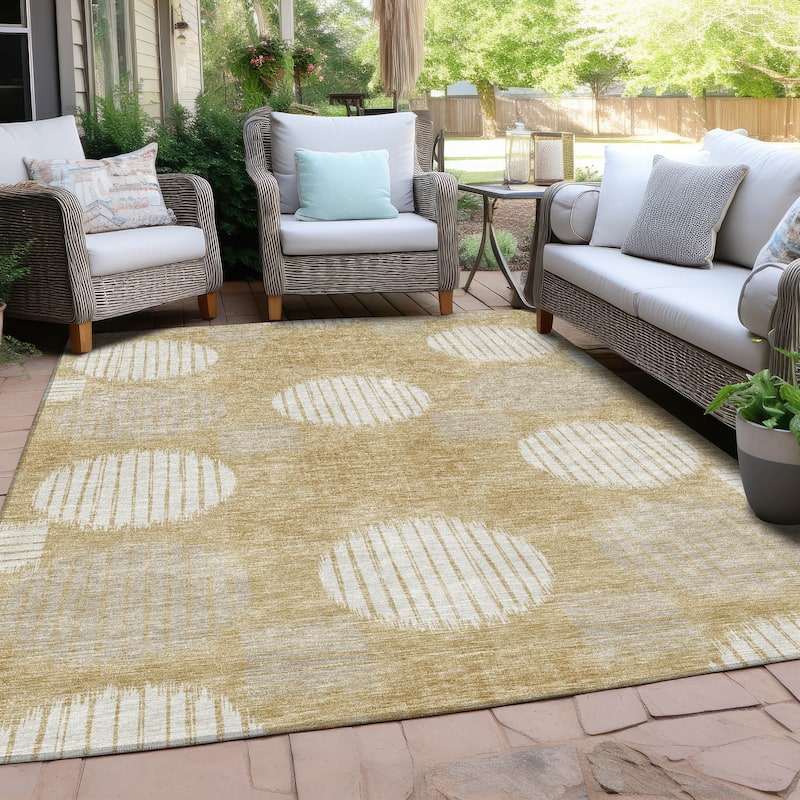 Machine Washable Indoor/ Outdoor Chantille Contemporary Dotty Rug - Gold - 9' x 12'
