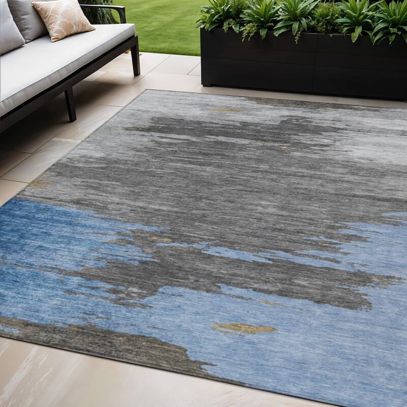 HomeRoots Abstract Transitional Rectangle Outdoor Rug - 5' X 8'