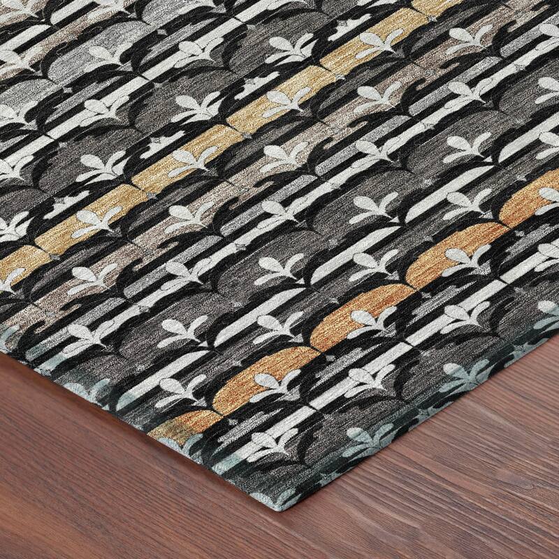 Machine Washable Indoor/ Outdoor Stripe Bramlage Chantille Rug