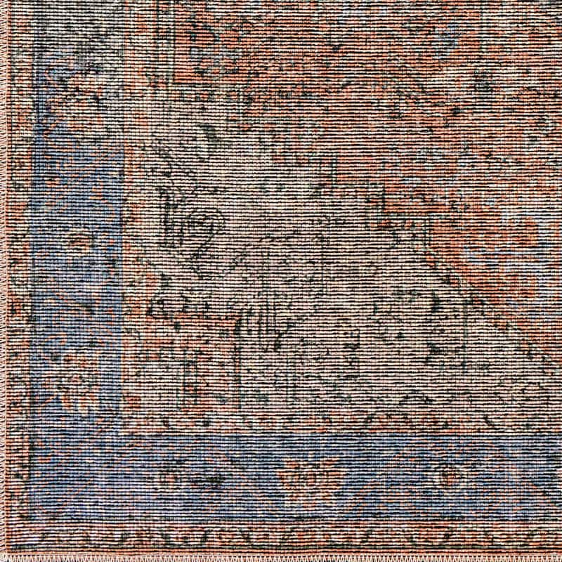 Epaphras Traditional Medallion Area Rug
