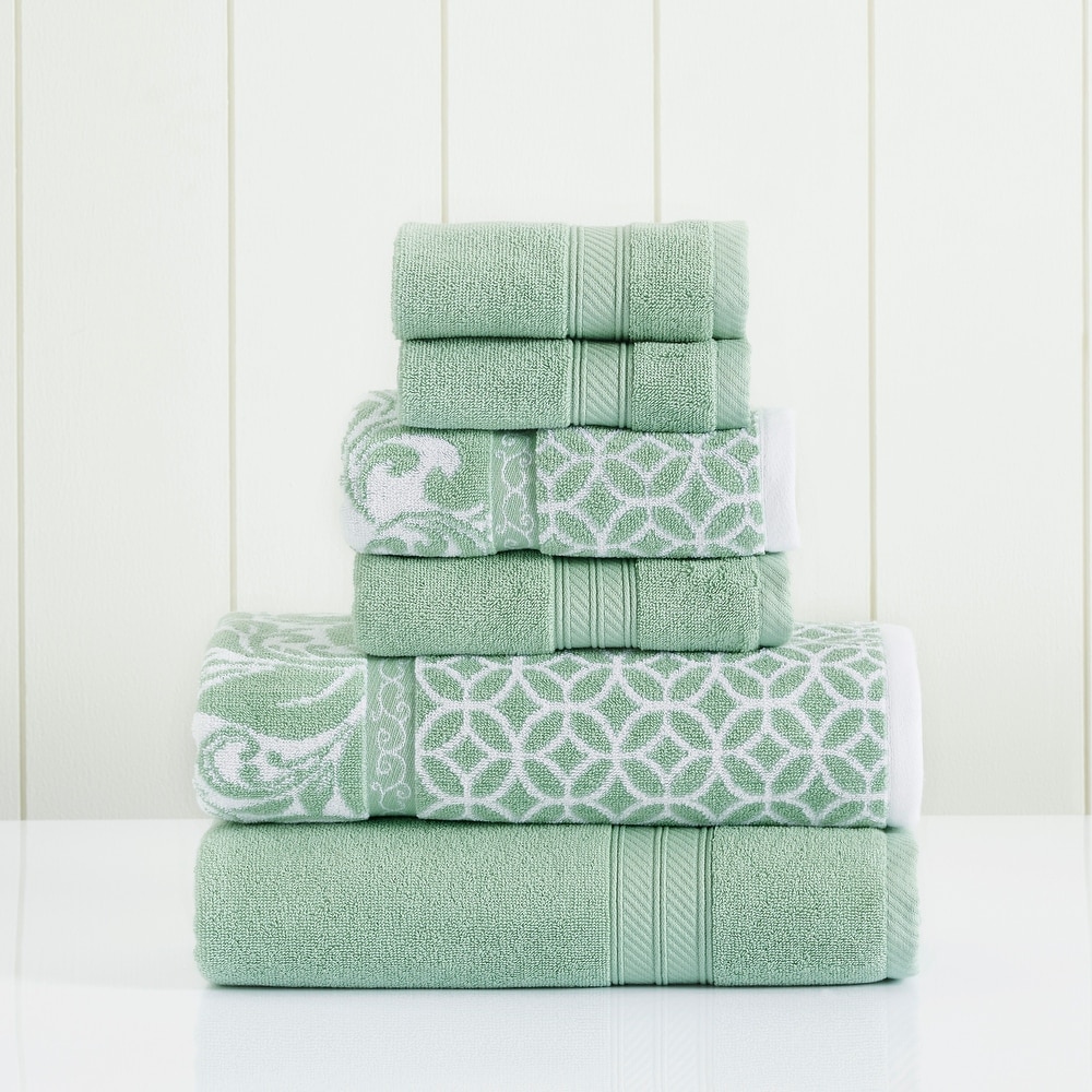 Modern threads top spunloft towels