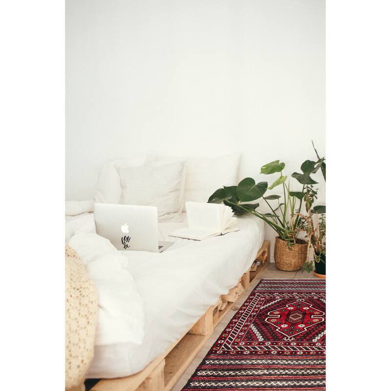 ECARPETGALLERY Hand-knotted Teimani Red Wool Rug - 3'3 x 5'0