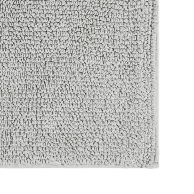 Beautyrest Plume Feather Touch Reversible Bath Rug