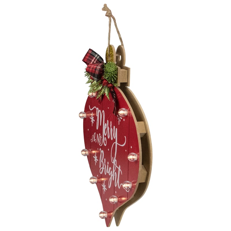 13.75" B/O RedWhite Onion Ornament "MerryBright" Christmas Wall Sign