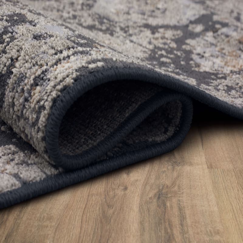 Mohawk Home Aurora Distressed Ornamental Area Rug