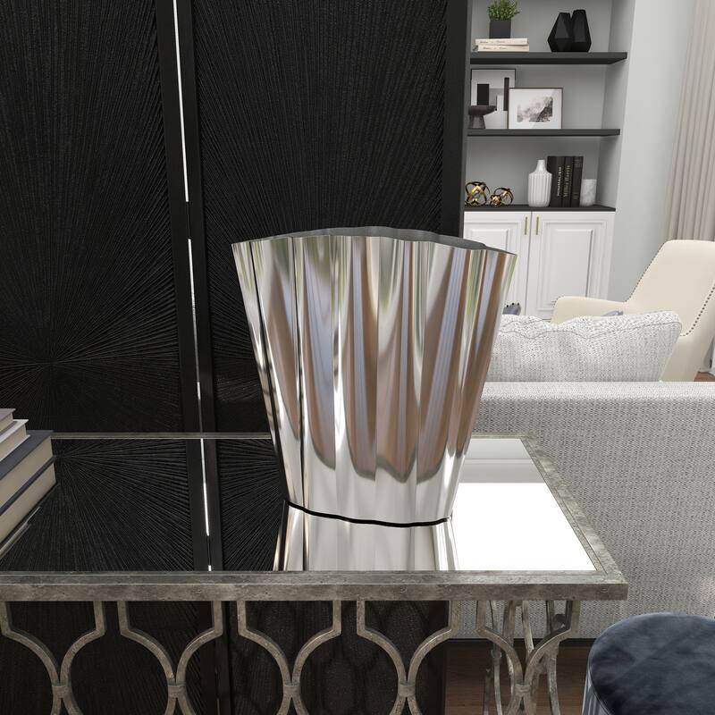 Silver Stainless Steel Metal Vase with Zig Zag Edging