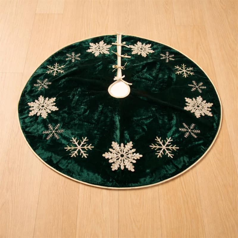 Embroidered Snowflake Christmas Tree Skirt 48"D