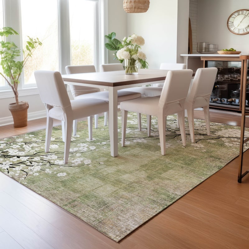 Machine Washable Indoor/ Outdoor Modern Floral Chantille Rug