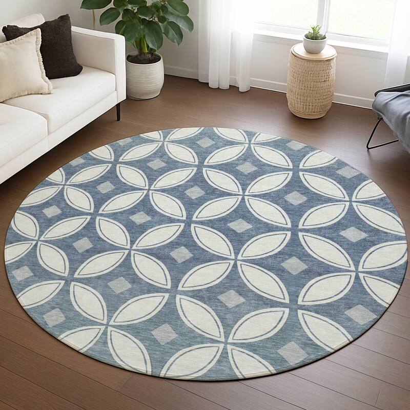 Machine Washable Indoor/ Outdoor Modern Gia Chantille Rug