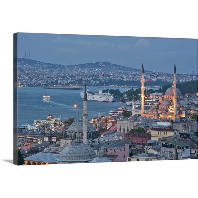 "Mosque of Valide Sultan in Eminonu, Istanbul, Turkey." Canvas Wall Art