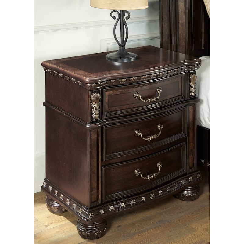Steve Silver Manchester Traditional 3-drawer Nightstand