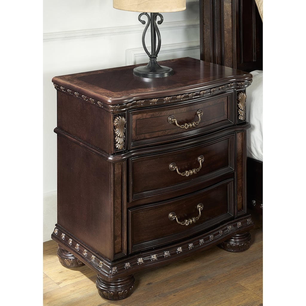 Steve Silver Manchester Traditional 3-drawer Nightstand