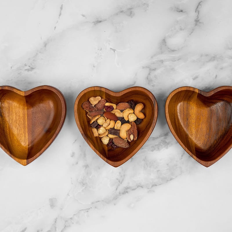 Nambe Set of 3 Heart Small Bowls - 4.75" x 5"