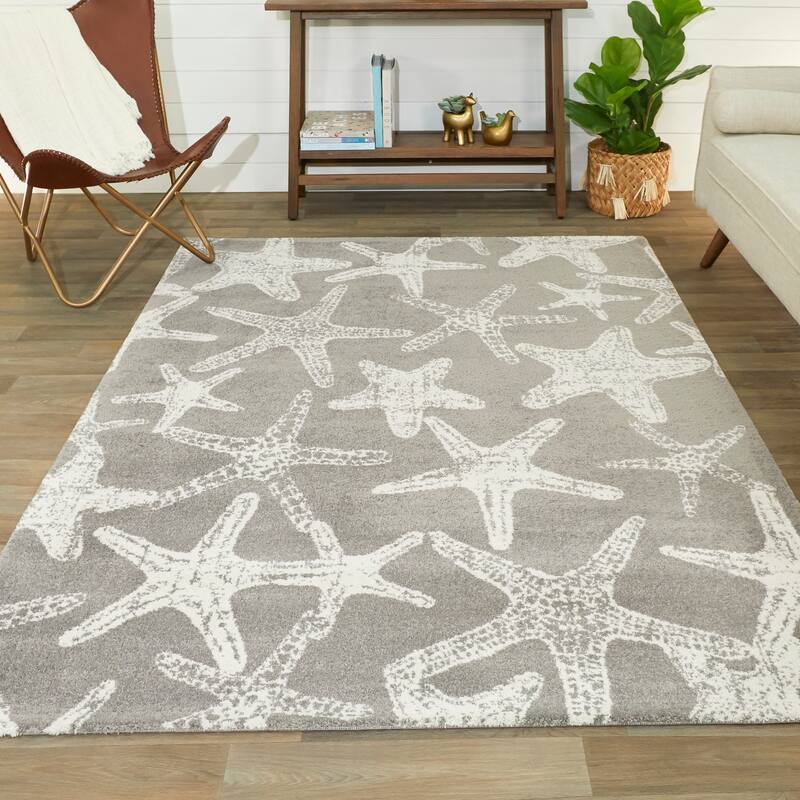 Leyton Nautical Solid Starfish Coastal Area Rug - 5'3" x 7' - Grey