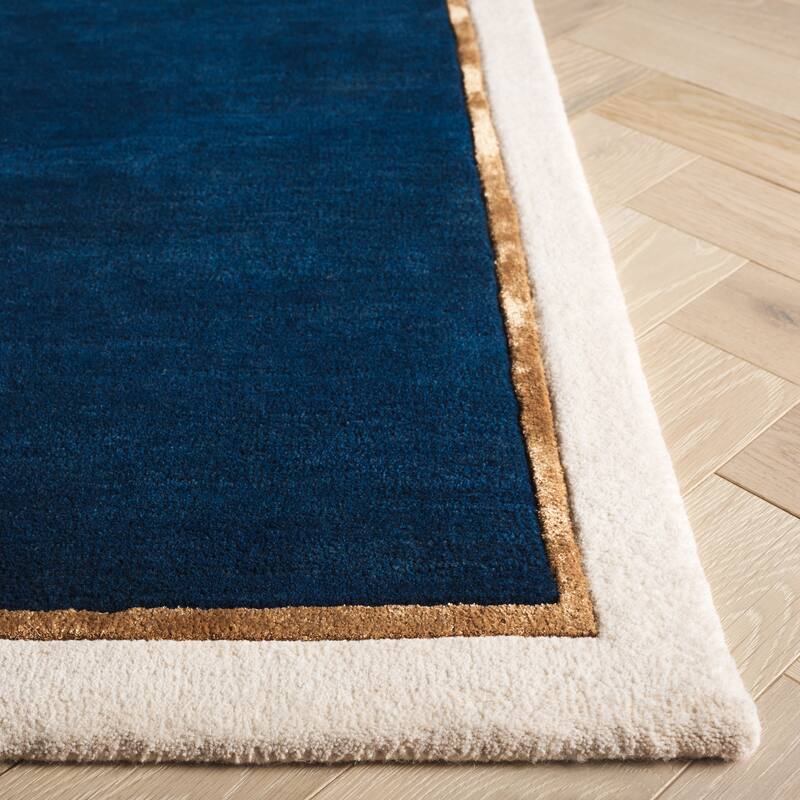 SAFAVIEH Handmade Fifth Avenue Abla Border Design Wool Rug
