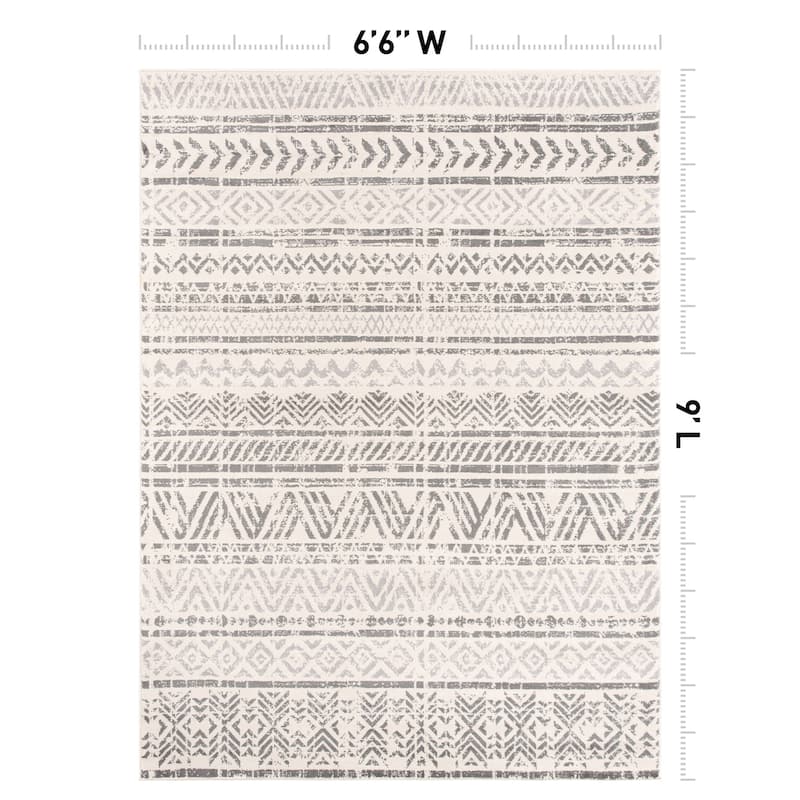 The Curated Nomad Midtown Geometric Distressed Bohemian Rug