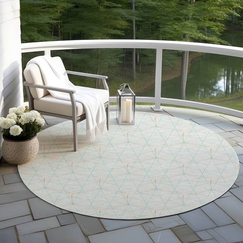 Machine Washable Indoor/ Outdoor Mosaic Geo Chantille Rug
