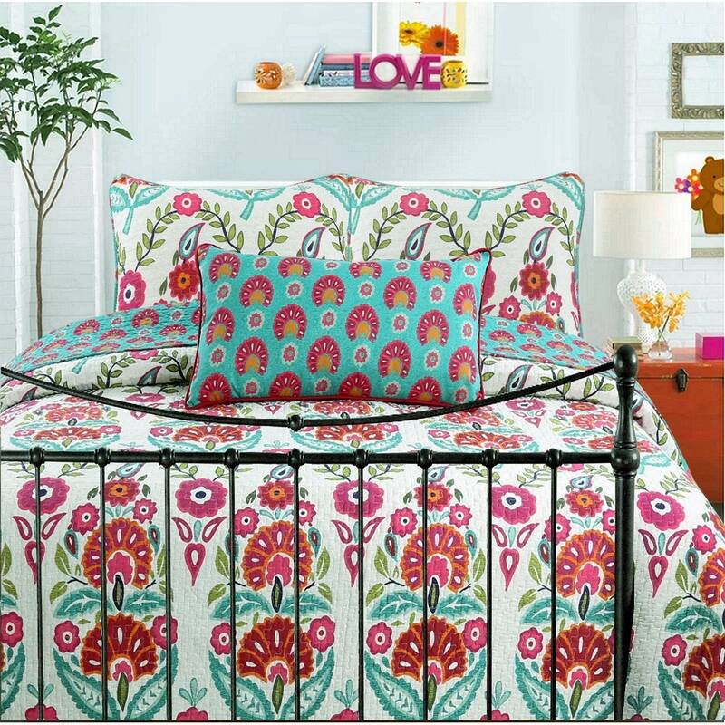 Cozy Line Santa Barbara Floral Print Reversible Cotton Quilt Bedding Set