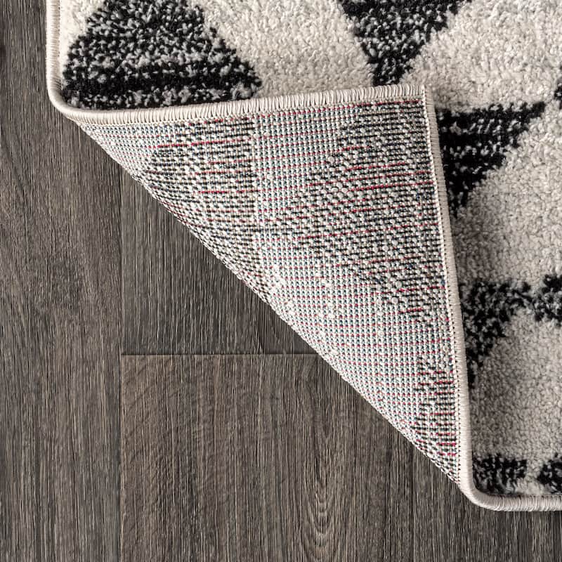 JONATHAN Y Khalil Moroccan Triangle Geometric Area Rug