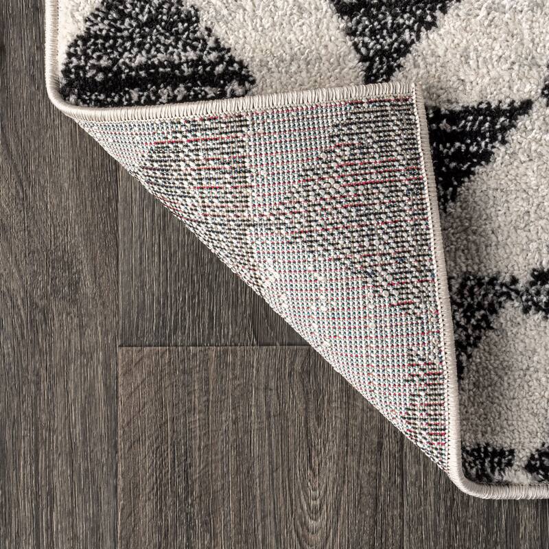 JONATHAN Y Khalil Moroccan Triangle Geometric Area Rug
