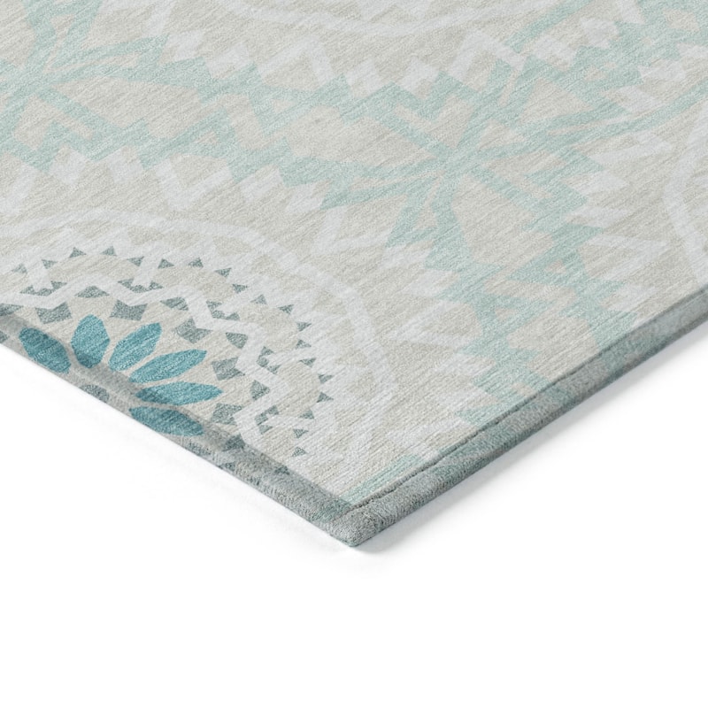 HomeRoots Floral Medallion Transitional Rectangle Outdoor Rug